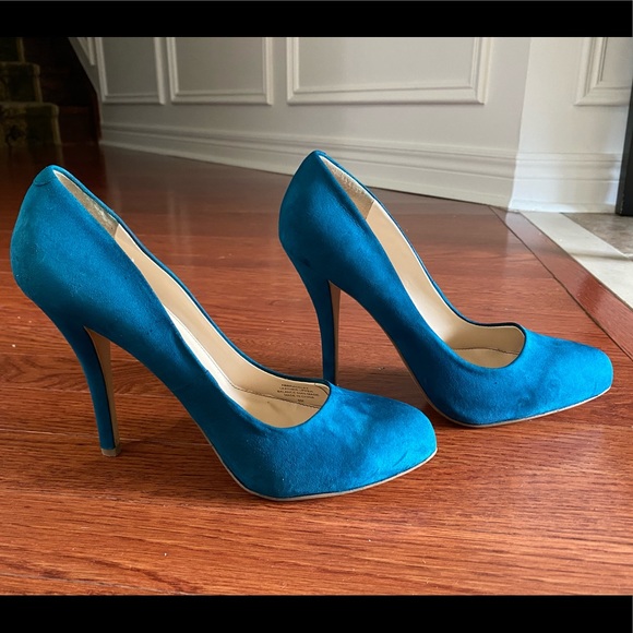 Audrey Brooke Teal Suede Heels - Picture 6 of 8